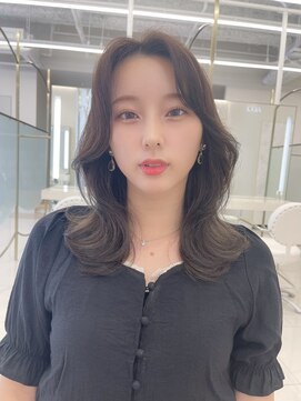 コア 銀座(COA) テラコッタ/韓国風ヨシンモリ/流れるレイヤー/前髪カール[銀座]