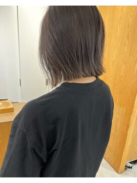 トリート 西船橋店(TREAT) 切りっぱなしボブ外ハネボブぱつっとボブ大人ハイライト