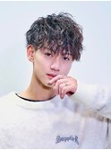 ツイストスパイラルパーマ　ツーブロック　マッシュ　レイヤー