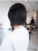 ぷつっとラインの切りっぱなしボブ