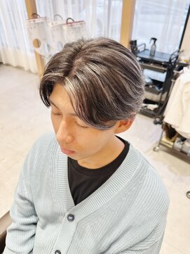 エン(eNN) メンズハイライト・メンズセンターパート・カルマヘアー