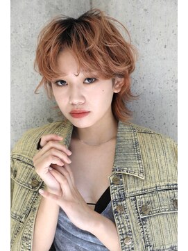 エイミー(amy.) ハッシュカット/パーマ/外ハネボブ/ワイドバング/オン眉