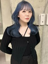 ソル ジングウマエ(SOL JINGUMAE)&nbsp;mayu//くすみペールブルーカラーくびれヘア水色青