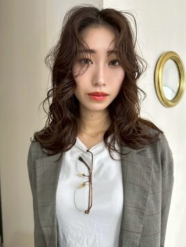 ナービス(NARVIS) 顔まわりレイヤー/くびれ/ミルクティーブラウン