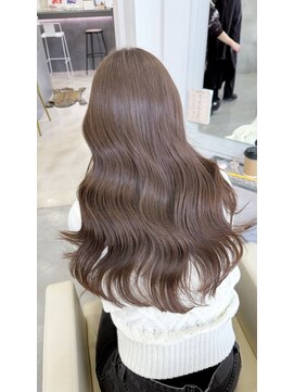 ソルア(soLua) ブリーチなしハニーベージュ