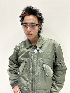 アフェクション 大曽根店 テーパーフェードフェザーパーマガイルヘアバーガンディt27