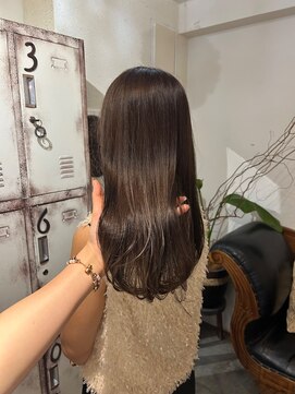 リゴッツ ドゥア プトゥリ(Regottz dua putri) 暗めカラー柔らかい雰囲気カラー10.23