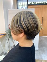 ロビー(LOBBY)&nbsp;『LOBBY桜井』ベージュ×ダークブラウンショートスタイル