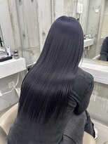 ソメルン 秋葉原 秋葉原で叶えるブルーブラックの美髪ストレート