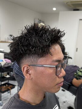 縁 ハナレ(en 870) スパイキーピンパーマ
