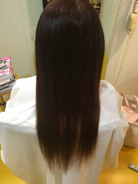 デュオヘアー エクステンションズ 新宿 春らしく☆軽めのロングヘア☆