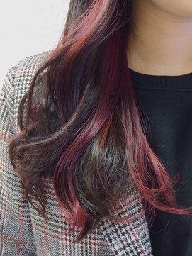 インビテーション(invitation) 【invitation】インナーカラー大人カール