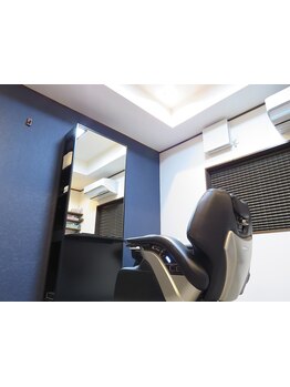 【完全プライベート空間★】落ち着いた雰囲気と丁寧な接客が◎髪のお悩みなんでもご相談ください！