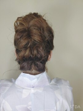 ウィット アンド ラファム Wit &La Famme ショートボブをアップに