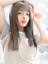 リリーオブザベイス(Lily of the Vase)&nbsp;グレージュカラーとツヤ髪ストレート