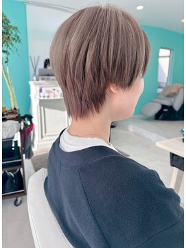 ユーフォリア(Euphoria.) 大人可愛いショート×クリームベージュ