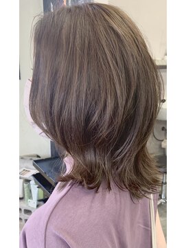 アークス(Arks) レイヤー外ハネスタイル♪