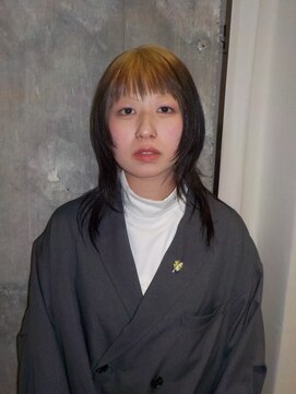 イキ(ikiii) 【hana】 デザインカラー/ルーツカラー/レイヤーカット