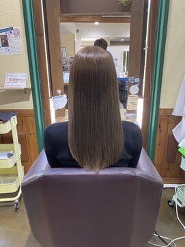 エルパライソ 鯖江店(Elparaiso) 鯖江/髪質改善/艶髪ロング/白髪ぼかし/ダメージレス/