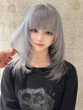 モニカ(MONIQA) ハイトーングレー