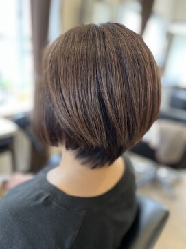 コア フィール ア デイ(COIFFURE A DAY) 【ひし形ショートボブ】大人女子人気M3D艶髪ヘア