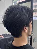 フイ 恵比寿(Hui)&nbsp;癖毛を活かしたパーマ風スタイル