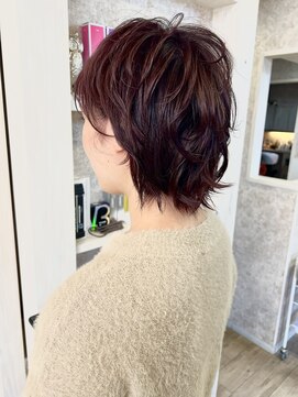 キャアリー(Caary) 福山市Caary艶髪カラー高発色人気レッドブラウンショートウルフ