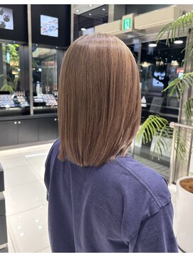 エアー 銀座タワー(AIR) ミルクティーベージュ/ベージュカラー/レイヤーボブ