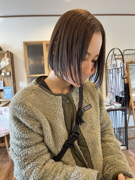 ホワイト(WHITE HAIR@NICOLA) ボブ×ベージュ