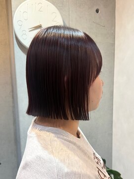 ブルーメ(Blume...) 切りっぱなしボブ/ぱつっとボブ/ワインレッド