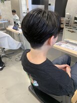 フレーム スクエア&nbsp;センターパート×毛流れスタイル