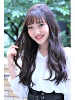 コマ(coma)&nbsp;【coma中野】暗髪セミウェットで作る、くせ毛風ルーズパーマ.