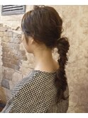 ねじねじアレンジ［magiyhair 西部笑］