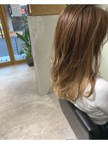 フリー(Free)&nbsp;◎Ｆｒｅｅ◎ハイトーンエアリーセミロング【弘明寺】