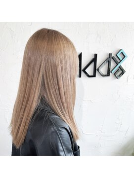 アドナインス(Add9) ミルクティー　ミルクティーベージュ　ミルクティーグレージュ