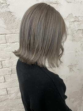 プライズ アイリス 池袋東口店(prize Iris) グレーカラー/20代30代40代/￥18590