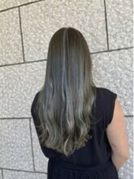 ライズ バイ レボ(RISE by REVO) 大人可愛いイメチェンモードヘアダークアッシュフェミニン我孫子