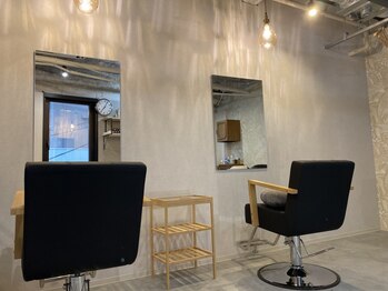 チアー モトマチ(cheer motomati)の写真/【元町駅1分】2席のみのアットホームなサロン◎周りを気にせず、気兼ねなくご相談ください♪