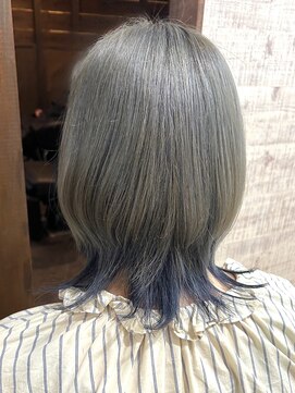 ララ(LALA) アンブレラカラー、インナーカラー、シルバー、ブルーカラー