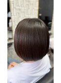 大人可愛いラベンダーアッシュ耳掛け小顔マッシュショートボブ