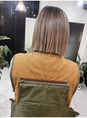 切りっぱなしボブ×シルクベージュ