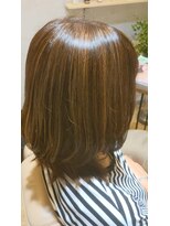 シー 豊川店(She)&nbsp;白髪ぼかしハイライトスタイル　40代/50代/60代