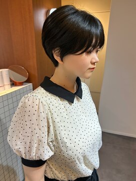 ワット(W) 【W】小林 似合わせ小顔ショート