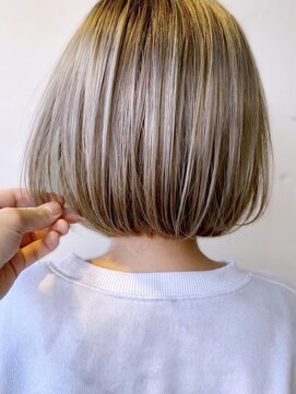 アース 東戸塚店(HAIR & MAKE EARTH) 大人可愛い小顔見せレイヤーボブ×ゆる巻きパーマ