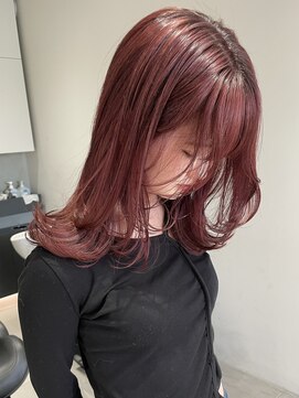 ソル 栄矢場町(SOL) ワインレッド/ミディアムレイヤー/ハッシュカット