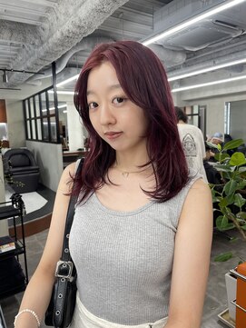 ニコ トウキョウ 渋谷(nico TOKYO) ダブルカラーチェリーレッドピンクブラウン韓国レイヤーロング