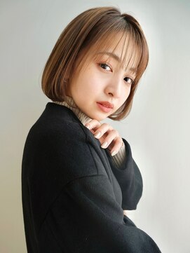 トリッカ シブヤ(TRICCA SHIBUYA) 前下がりショートボブ/小顔カット/大人ショート