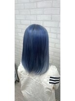 ヘアースタジオ シーオーイー(hair studio C-O-E) ダブルカラー ライトブルー