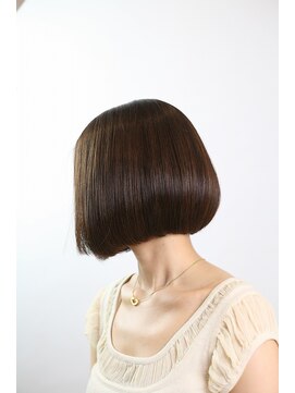 エフィール(afeel) クラシカルボブ　サイド