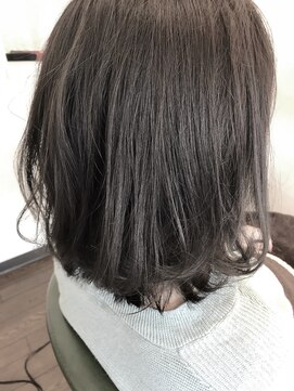 ヒッピーヘアー(Hippie Hair) ダークグレージュ